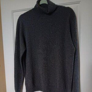 Kirkland (Costco) 100% Cashmere Sweater in Heather Gray in size XL